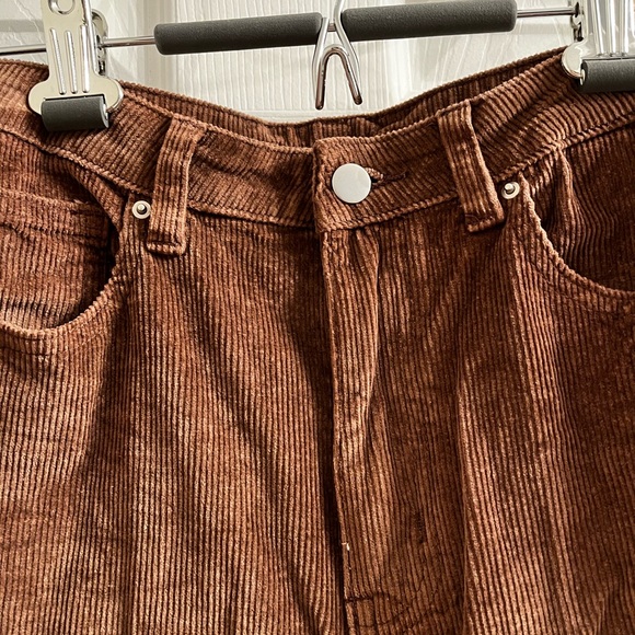 SHEIN corduroy pants 🤎🥠 - Picture 3 of 9